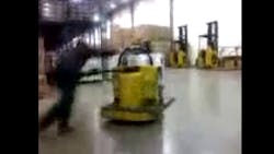 Mhlnews Com Sites Mhlnews com Files Uploads 2014 02 Pallet Truck Spin2 Mhlnews Com Sites Mhlnews com Files Uploads 2014 02 Pallet Truck Spin2