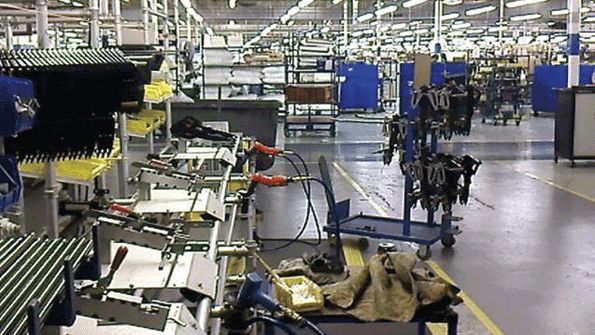 A cell rod assembly line utilizes onepiece flow emblematic of LaZBoy Tennessees efforts to bolster lean manufacturing