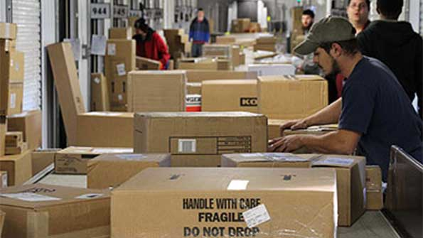 Online Shopping Extends Busy Season for UPS