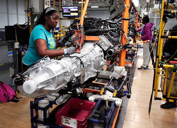 Despite Strong Dollar Manufacturers Remain Optimistic