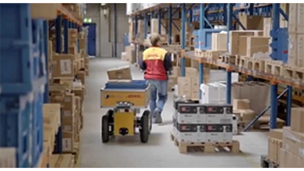 Can a Robot Be a Pickers Best Companion