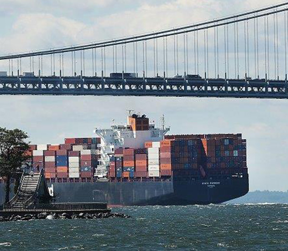 Blockchain Technology Debuts in Shipping Industry