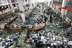 Chinese Consumers Break Record on Largest Shopping Day Chinese Consumers Break Record on Largest Shopping Day
