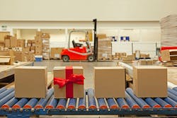 How Logistics Must Change to Meet Holiday Retail Needs How Logistics Must Change to Meet Holiday Retail Needs
