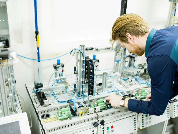 3 Hurdles High-Tech Companies Can Clear When Going Global