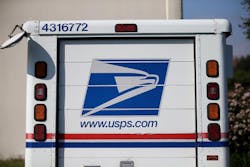 Self-Driving Trucks Will Carry Mail in U.S. for the First Time Self-Driving Trucks Will Carry Mail in U.S. for the First Time