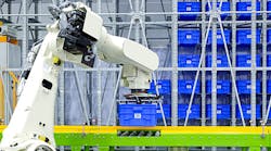 Mhlnews 11256 Robot In Warehouse