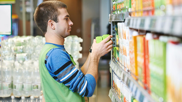 US Retail Sales Fell in February Ahead of Virus Impact