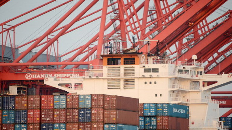 Pandemic&rsquo;s Impact on Imports Easing, Still Below Last Year