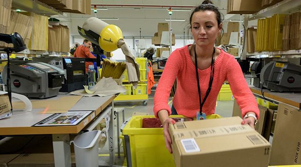 Amazon Restricts Warehouse Storage Ahead of Holiday Season