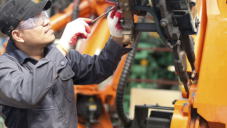 Manufacturers Cautiously Optimistic