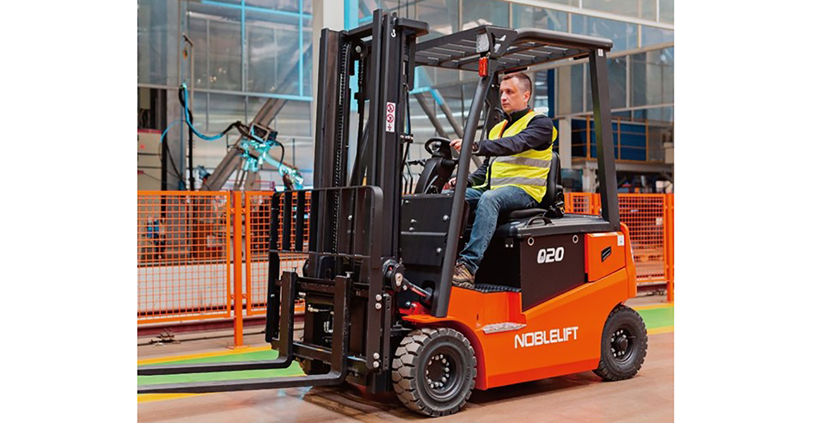 Noblelift Q Series Lithium Iron Forklift 6019b12d649c1