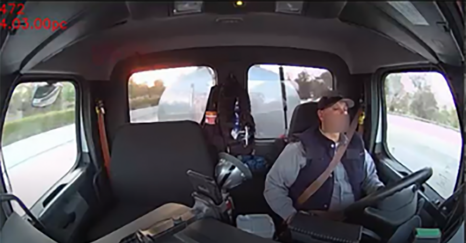 Omnitracs Distracted Driving 60c289bbe1aec