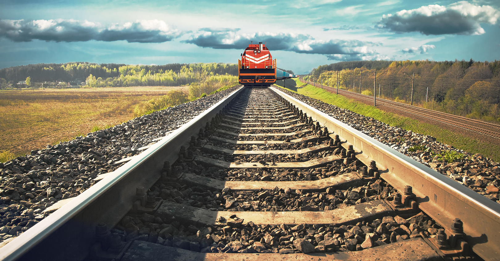 Train In The Distance 6324e0cb31972