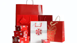 holiday_shopping_17032993__sandra_cunningham