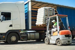 Tariffs, Uncertain Economy Weigh on Freight Market Tariffs, Uncertain Economy Weigh on Freight Market