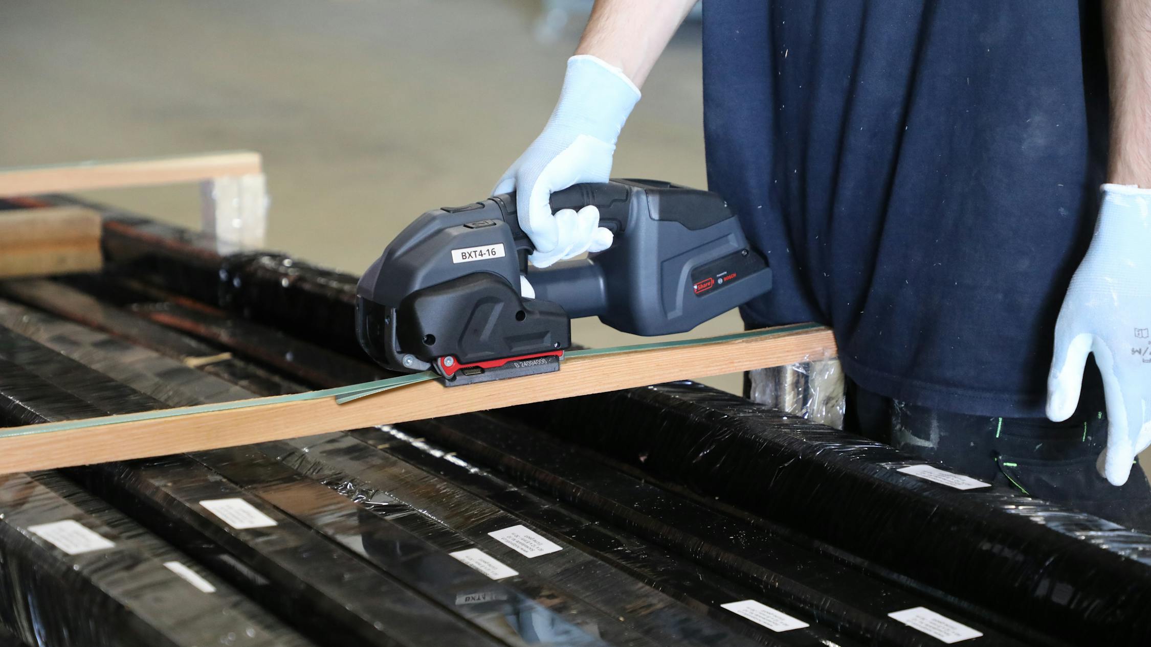 Signode Hand Tool for Plastic Strapping