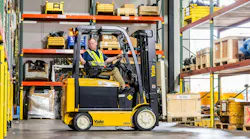 Yale electric counterbalanced lift truck Yale electric counterbalanced lift truck