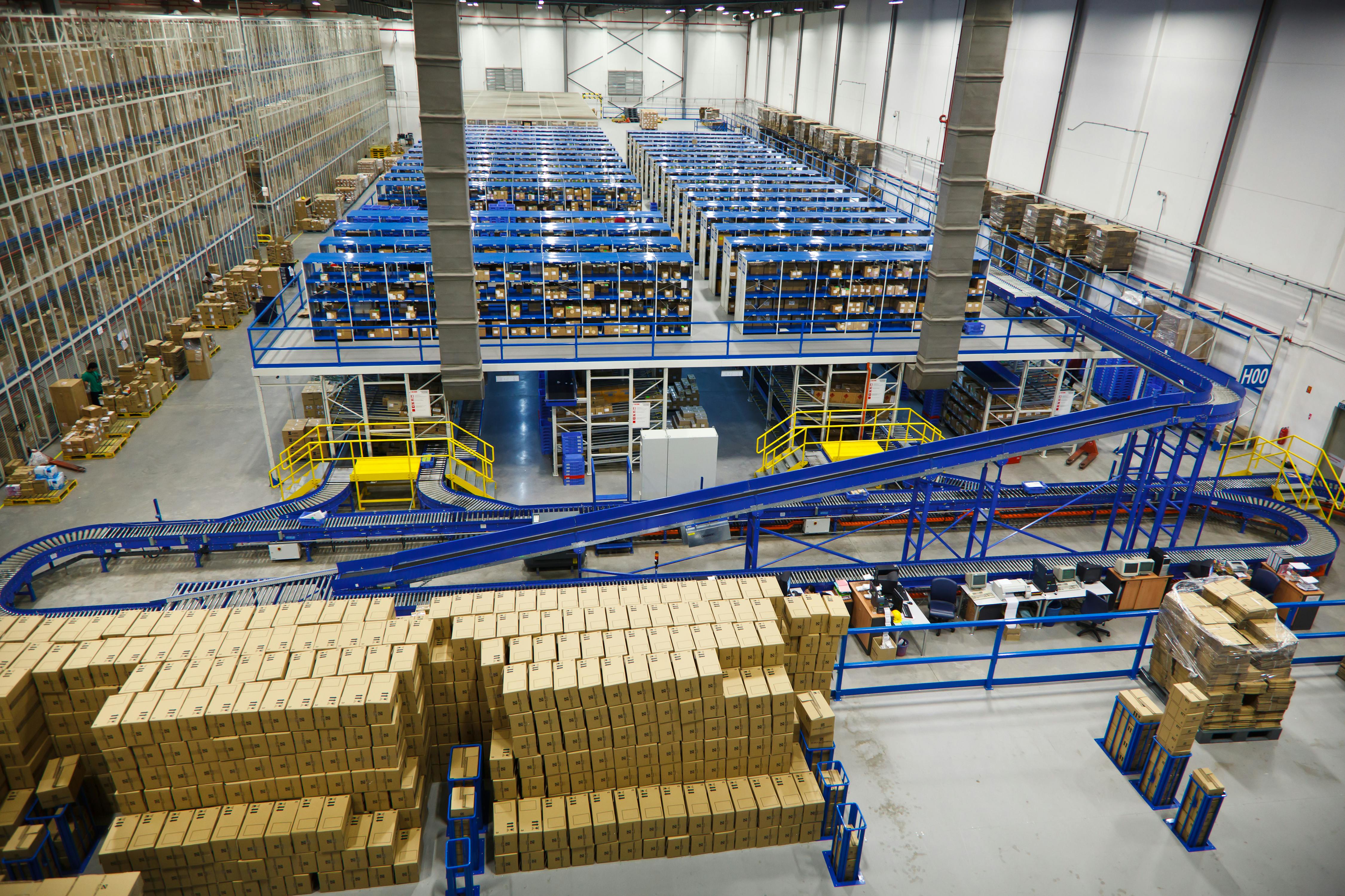 Supply Chain Bottlenecks Leads to Stockpiling